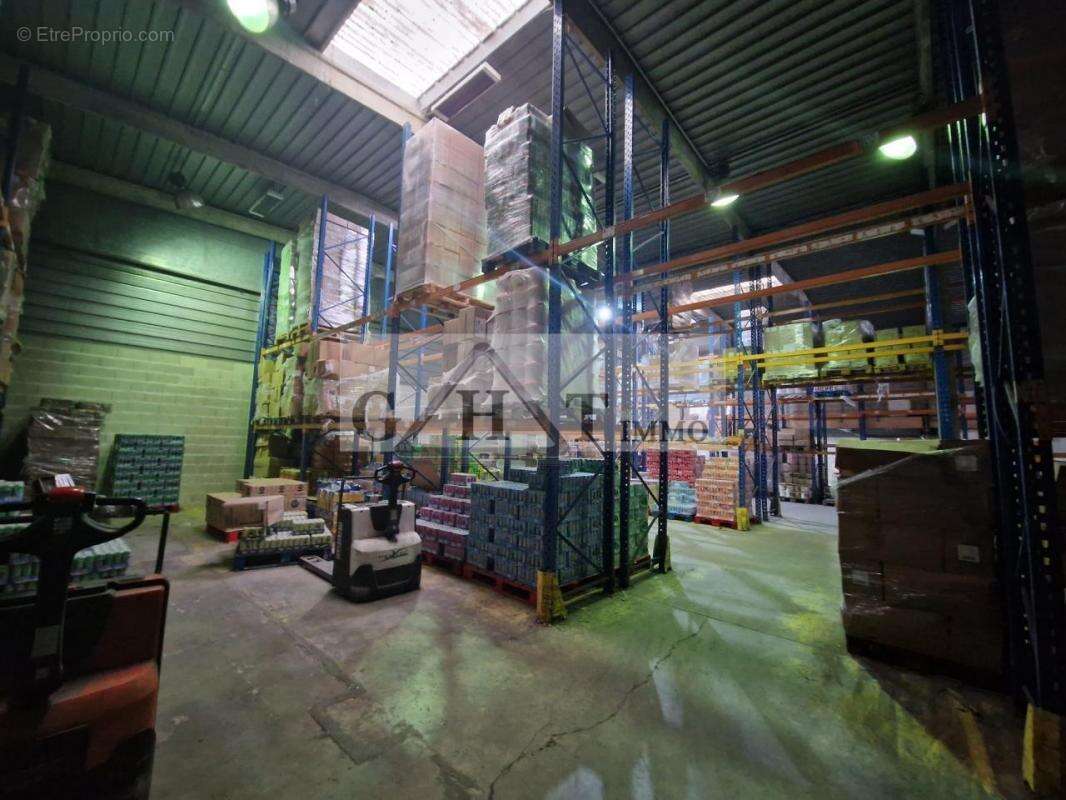 Commerce à SARCELLES