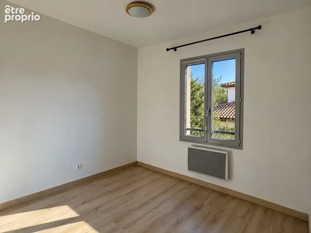 Maison  avec 5 chambres proche du centre - photo 12