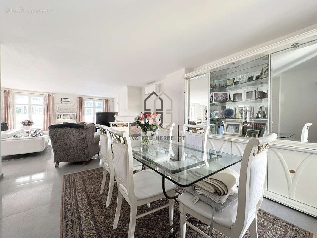  Maison contemporaine avec piscine - photo 7