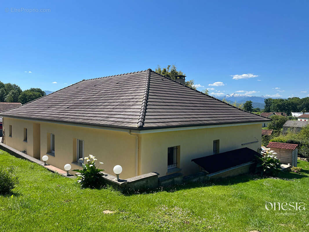 Maison à LEDEUIX