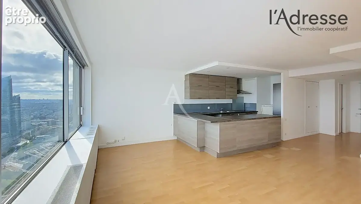 PUTEAUX/ LA DEFENSE - DERNIER ETAGE : appartement  4 pièces de 94m² avec cave et double parking - photo 11