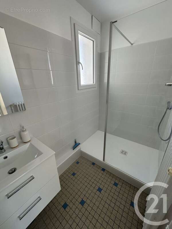 Maison 133 m² à Royan  - photo 8