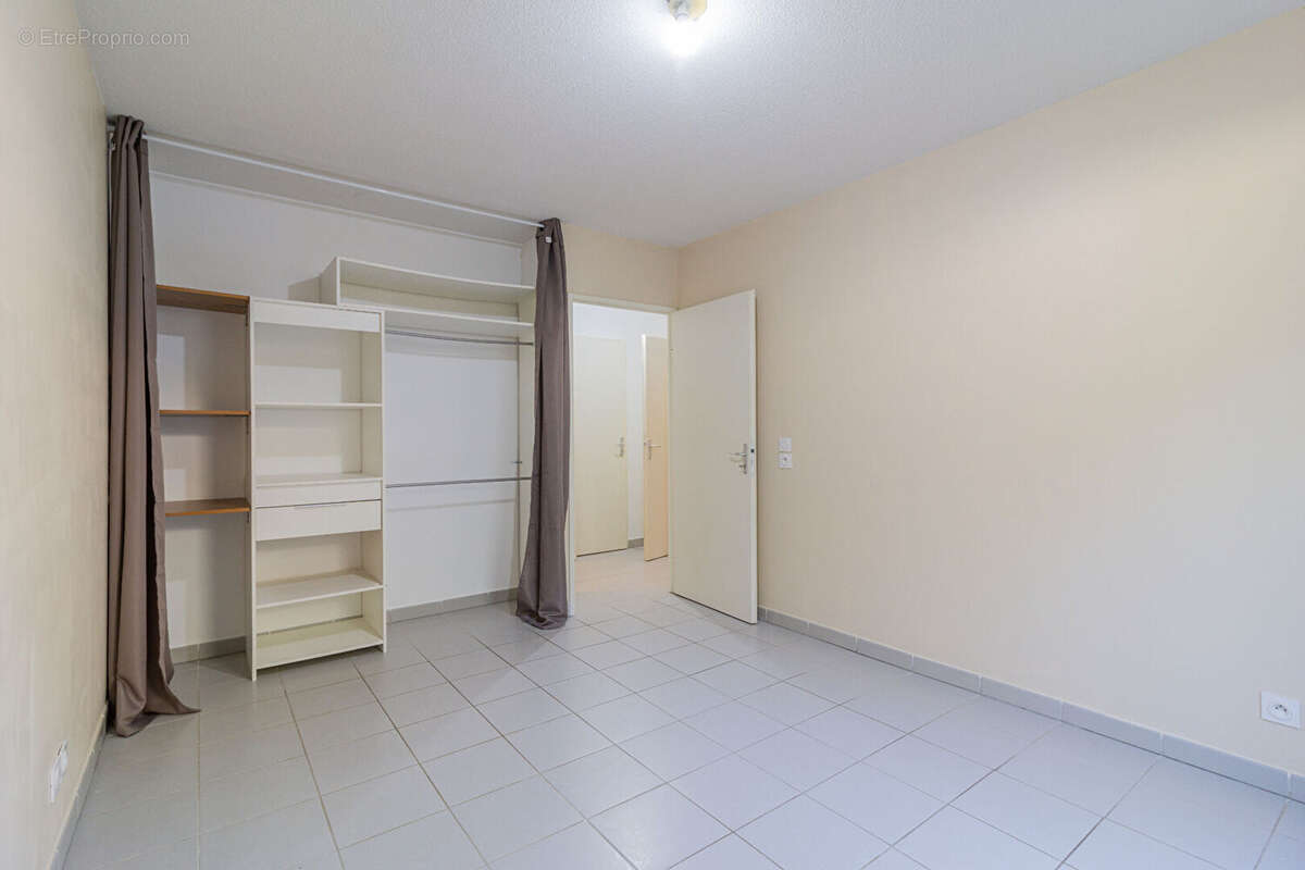 Appartement à MARSEILLE-12E