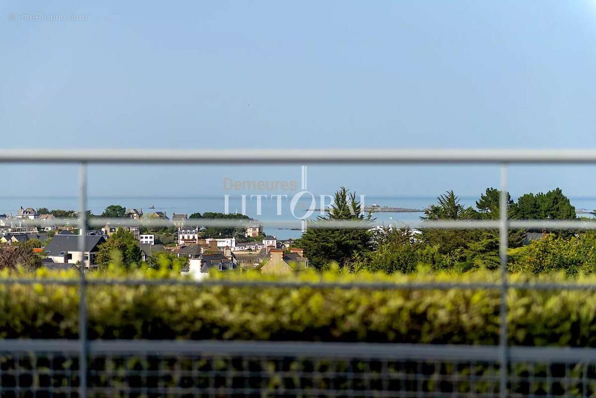 Maison à ETABLES-SUR-MER