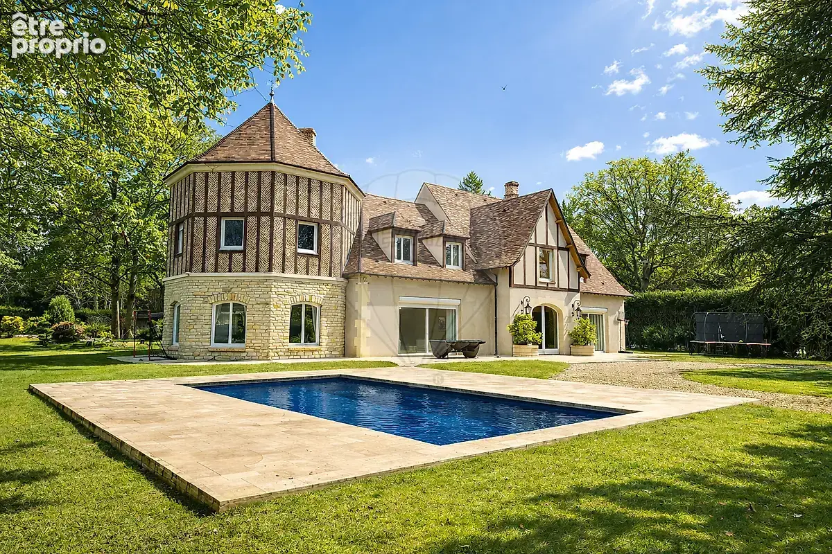 Maison à CHANTILLY