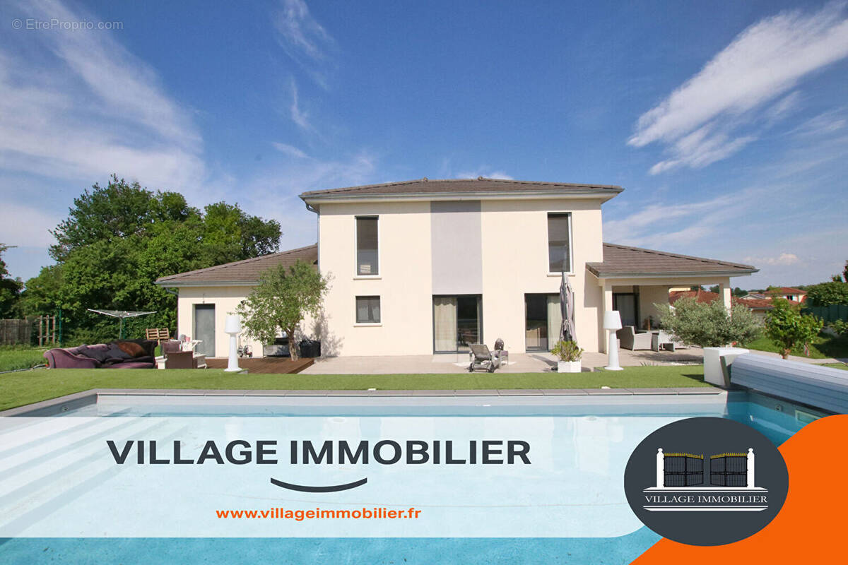 Maison à VILLETTE-D'ANTHON