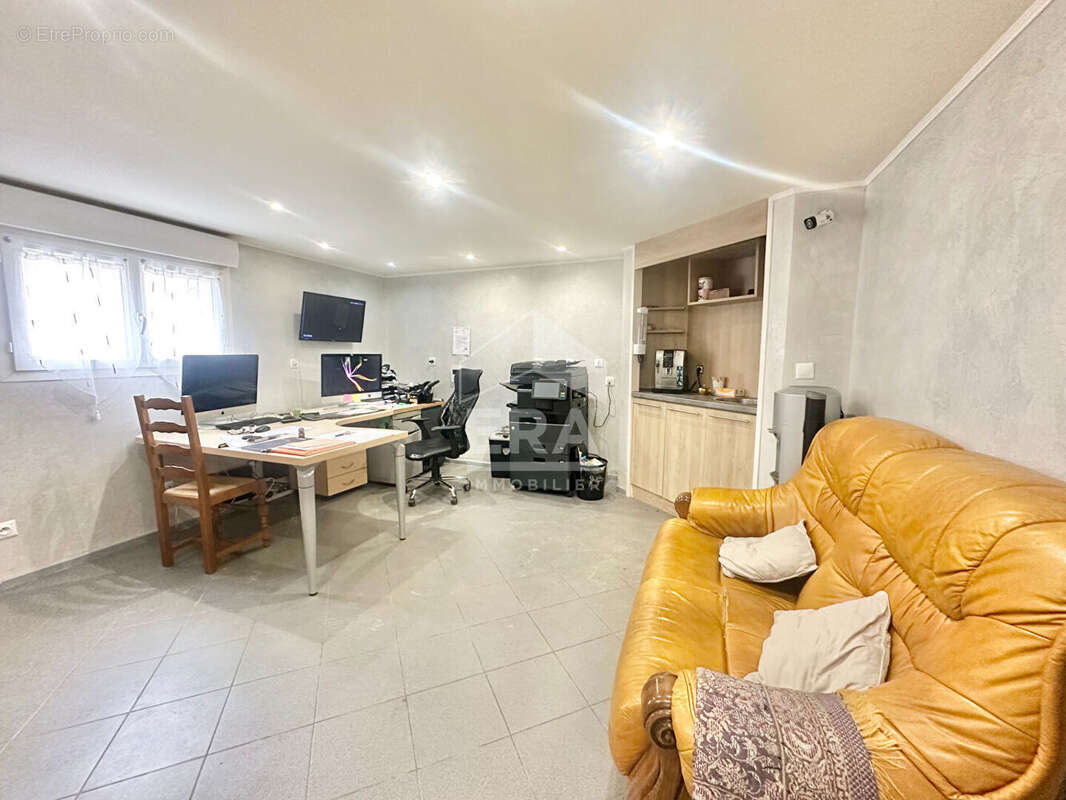 Maison à SARTROUVILLE