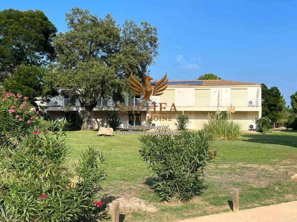 Appartement à LECCI