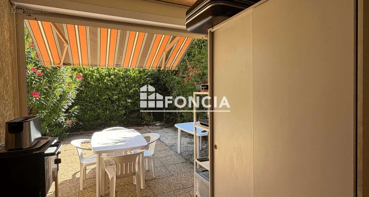 Appartement à LA LONDE-LES-MAURES