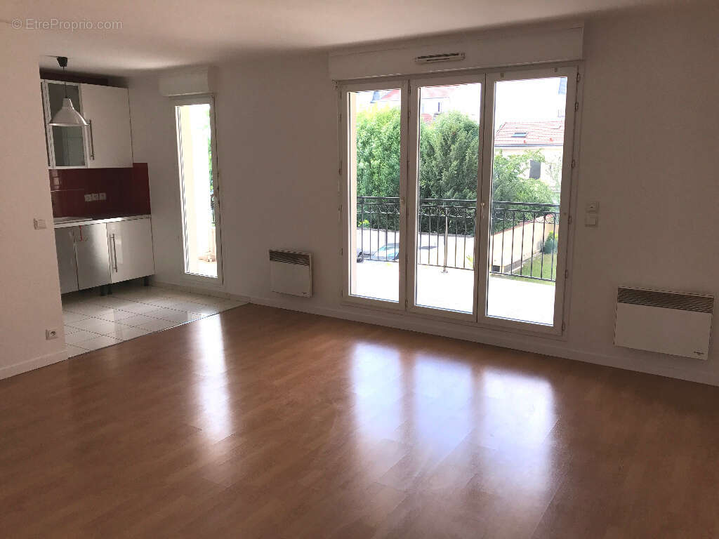 Appartement à VILLEMOMBLE