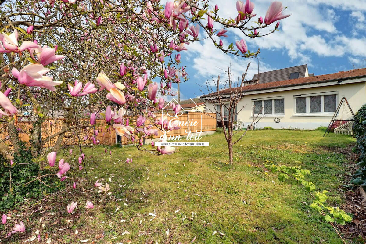 Maison à NOTRE-DAME-DE-BONDEVILLE