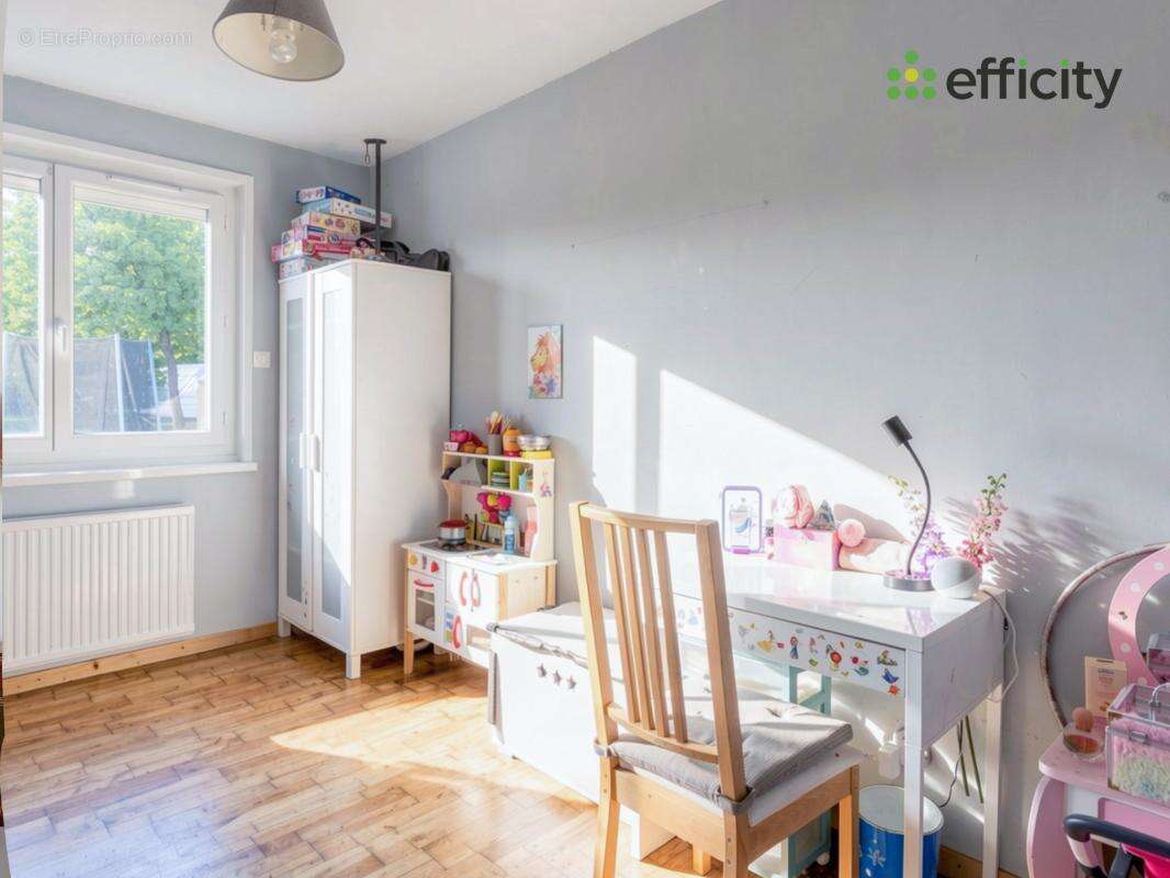 Maison à VILLETTE-D'ANTHON