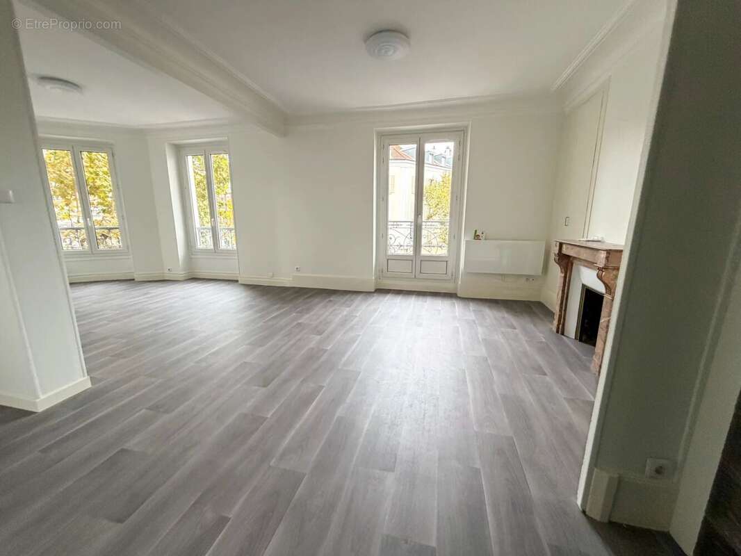 Appartement à LE RAINCY