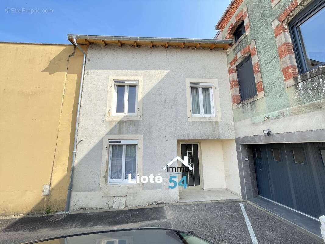Maison 111 m² à Einville-Au-Jard  - photo 18