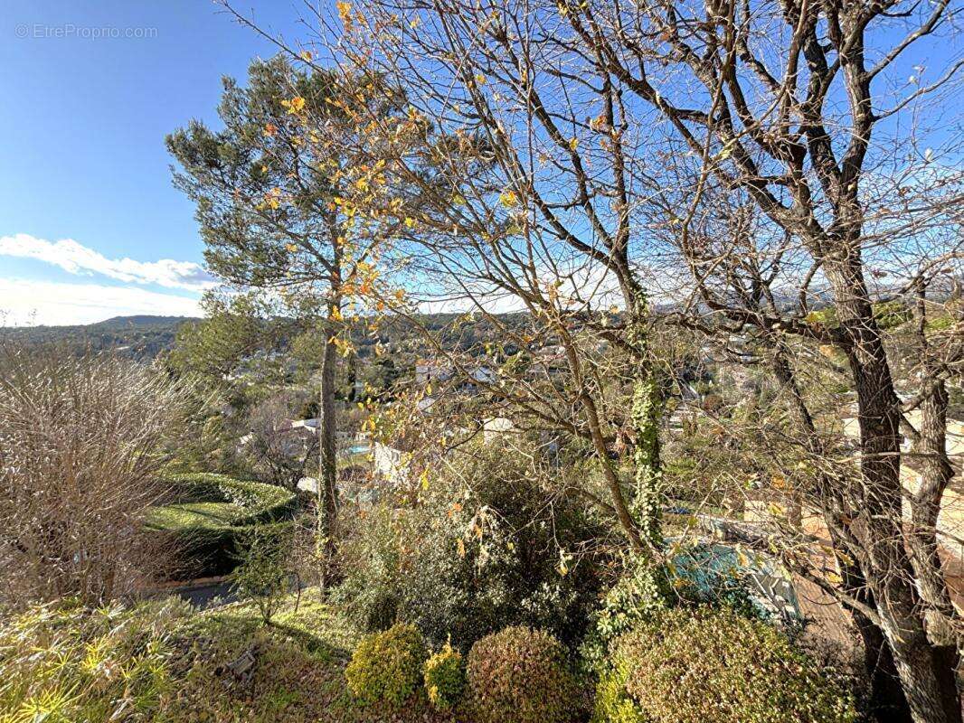 La Colle-sur-Loup, Élégante maison familiale rénovée, calme absolu - photo 3