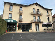 Commerce à DECAZEVILLE