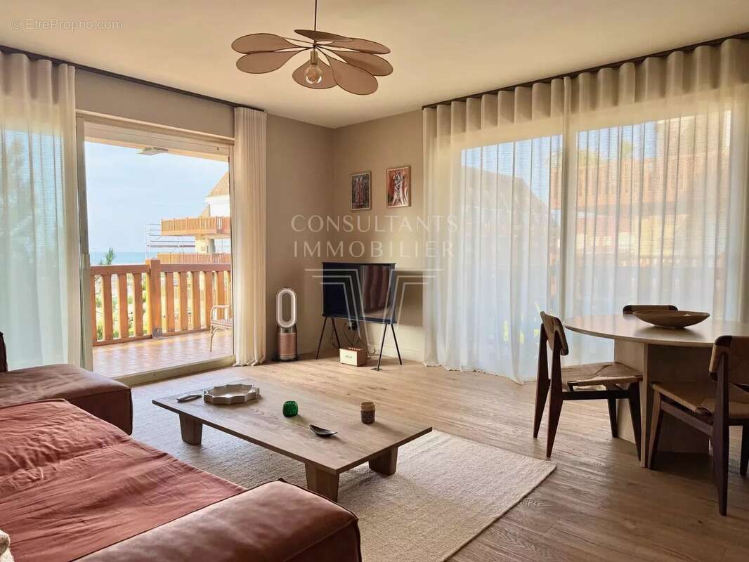 Appartement à DEAUVILLE