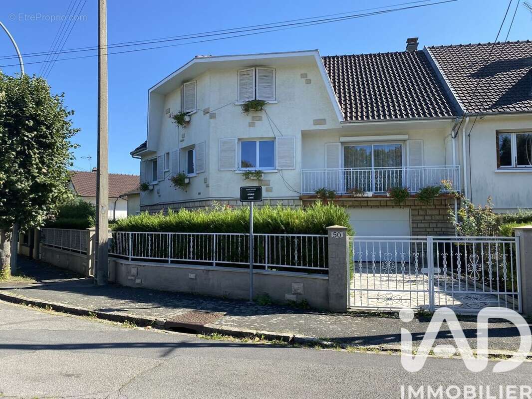 Maison 184 m² à Savigny-Sur-Orge  - photo 3