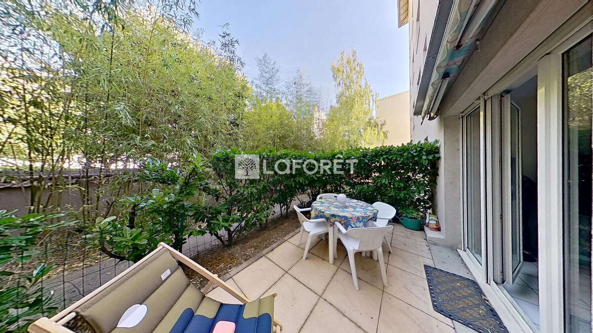 Appartement à LYON-8E