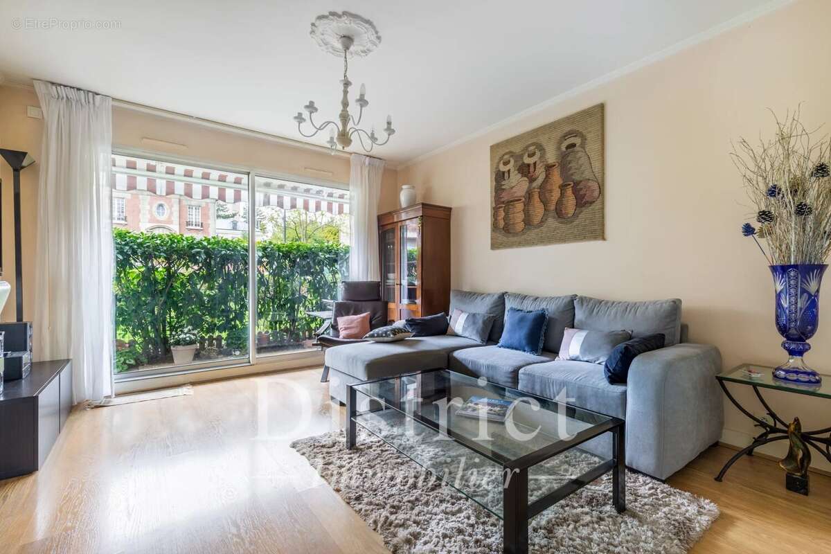 Appartement à ASNIERES-SUR-SEINE