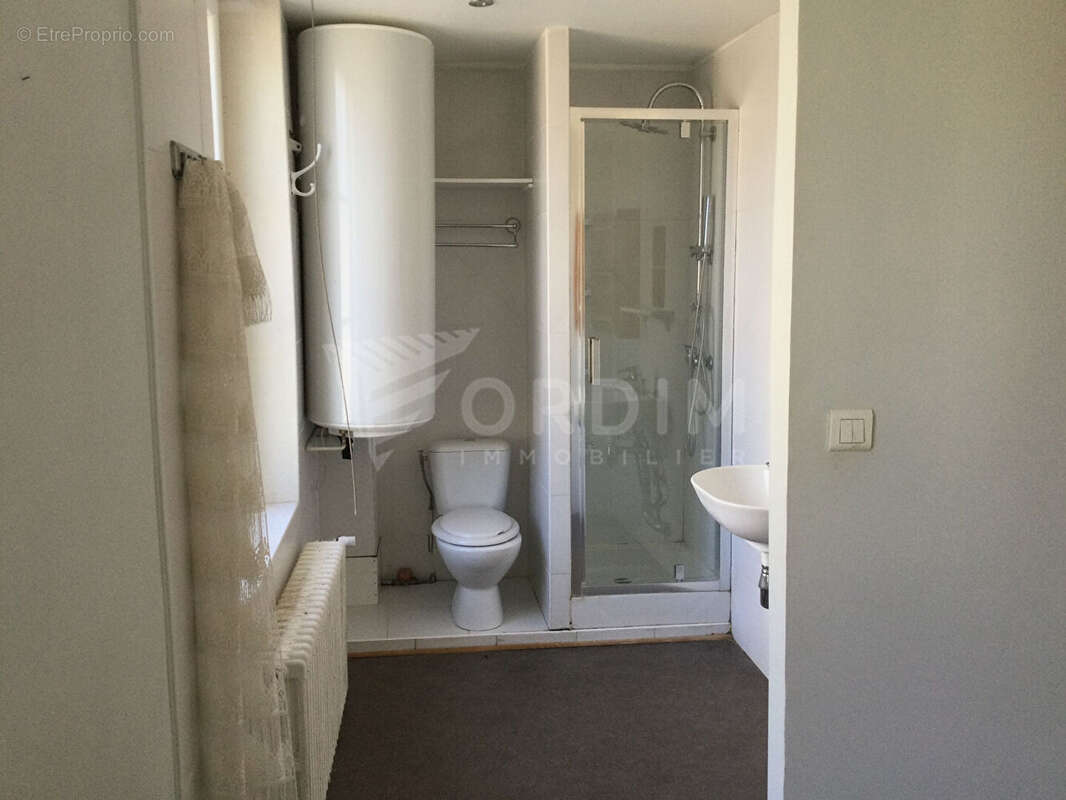 Appartement à TOUCY