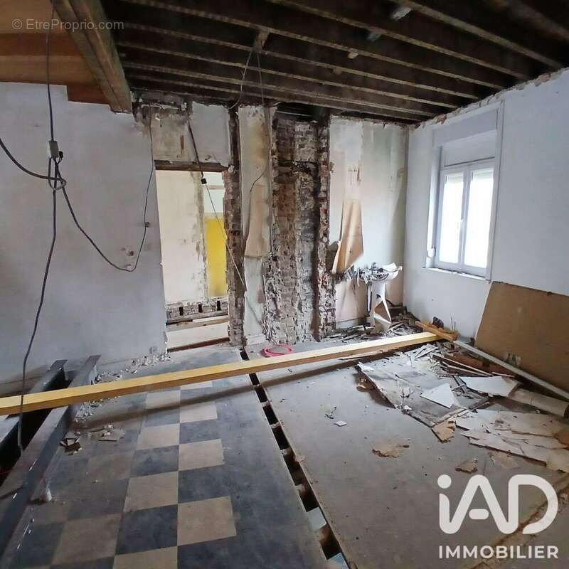 Photo 4