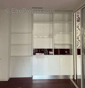 Commerce à ISSY-LES-MOULINEAUX