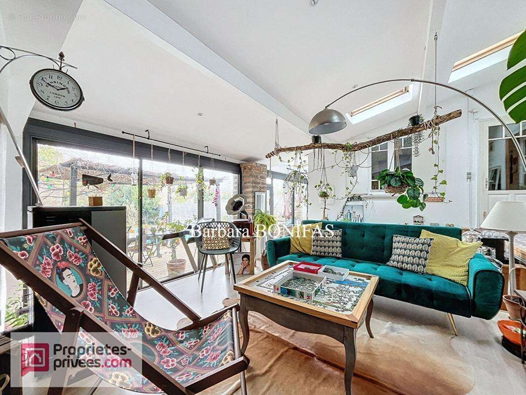 Maison à SAINT-SULPICE