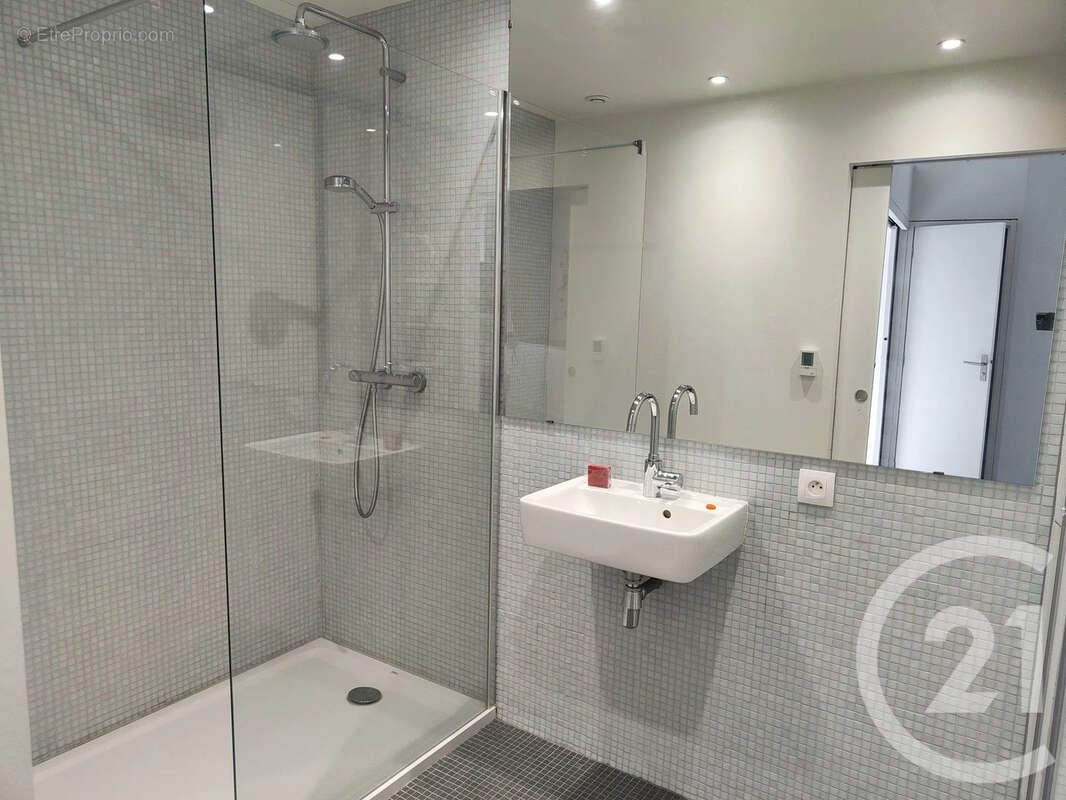 Maison à COSNE-COURS-SUR-LOIRE