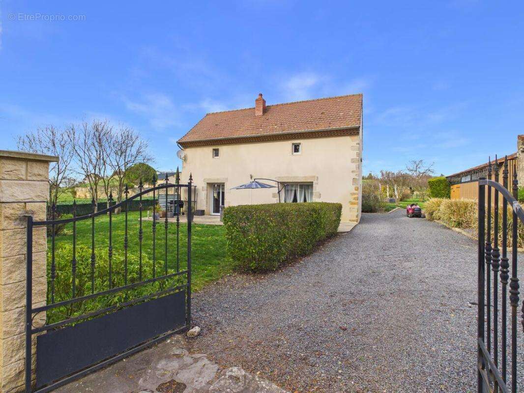 Maison à SAINT-GENES-DU-RETZ