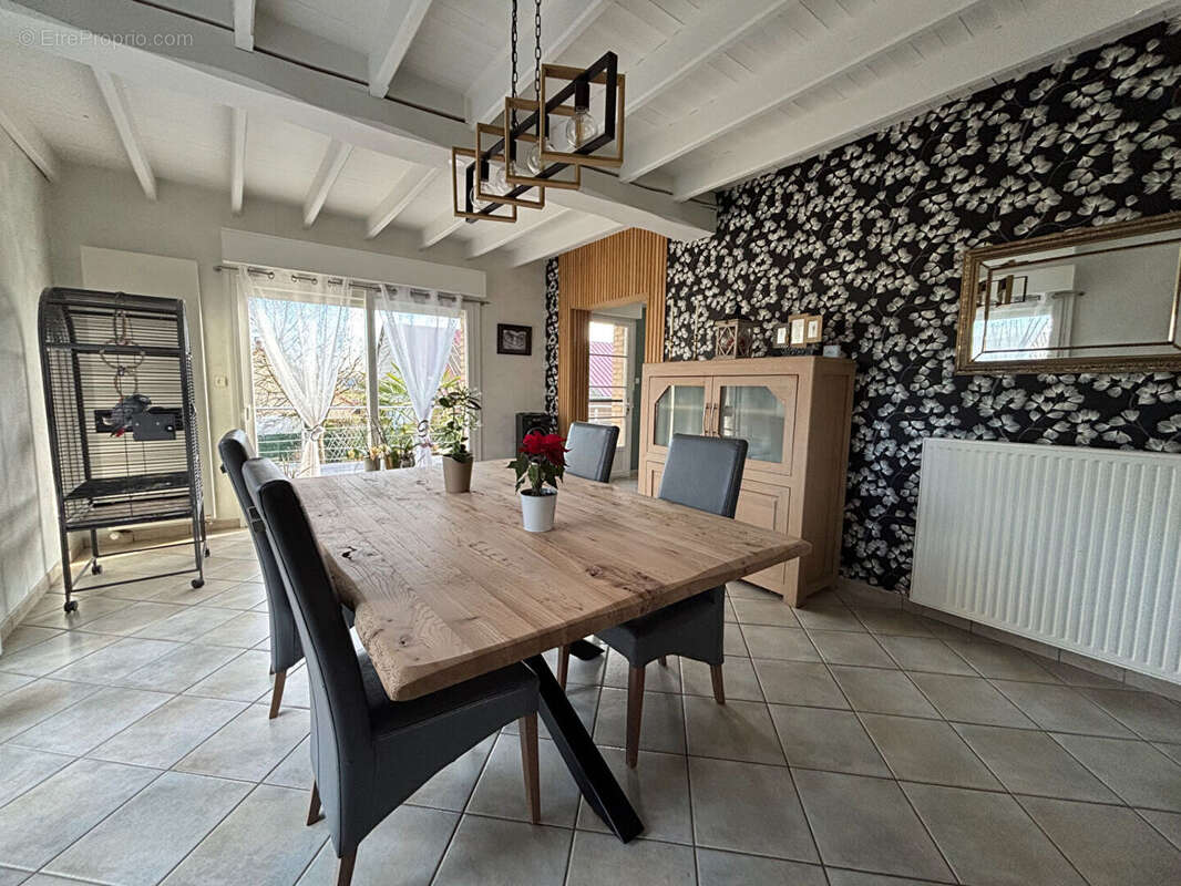 Maison à LICQUES