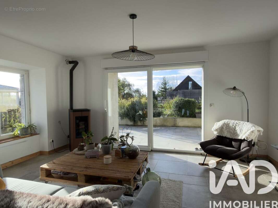 Photo 8 - Maison à ANNOVILLE