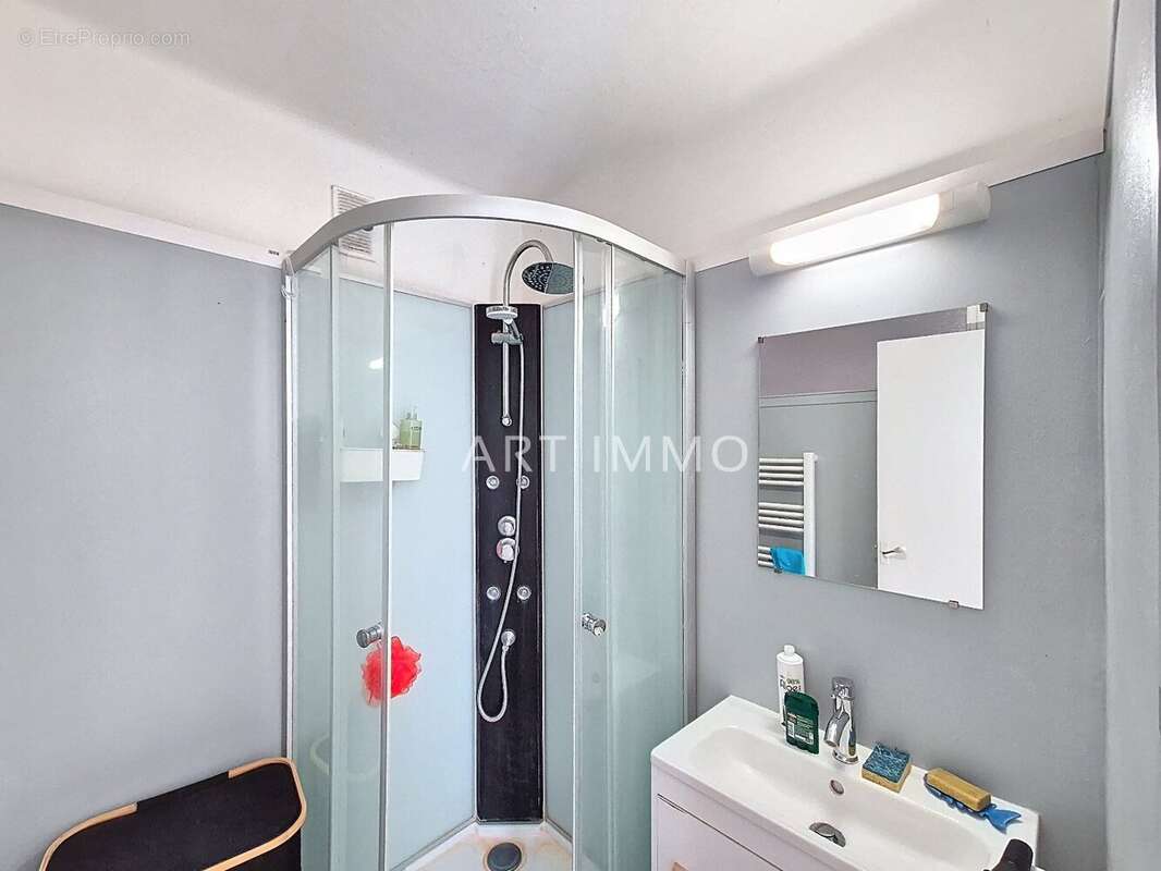 Appartement à LE PONTET