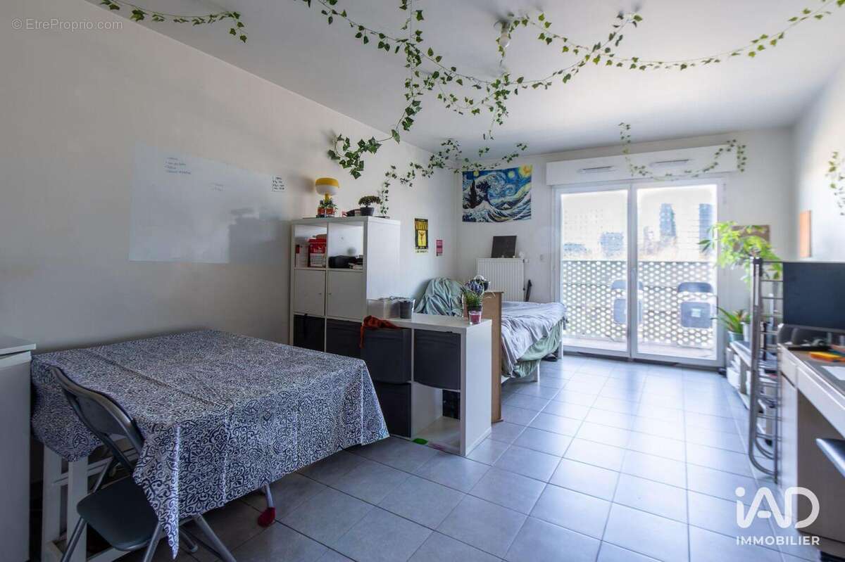 Photo 4 - Appartement à NANTERRE