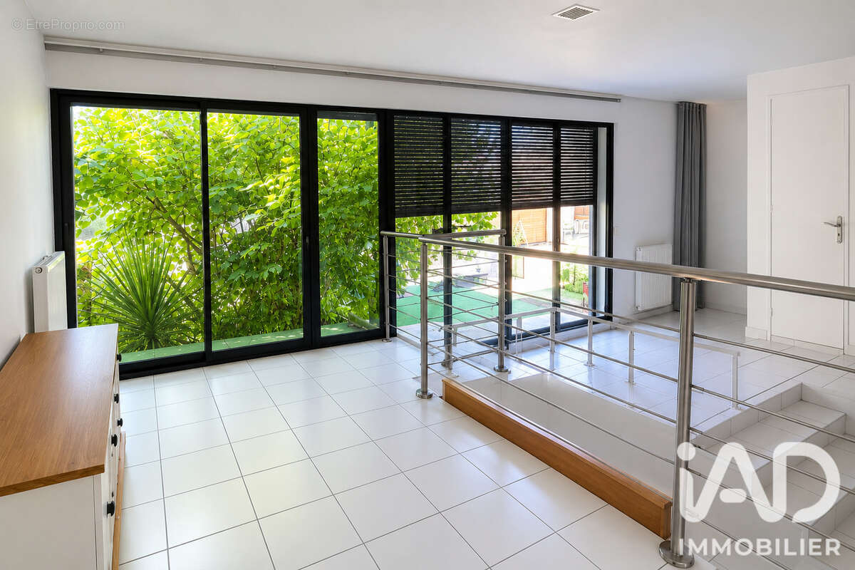 Maison 108 m² à Jouarre  - photo 6