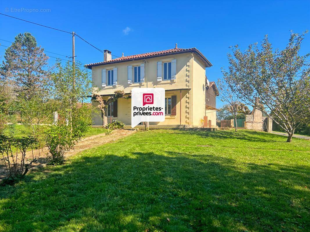 Maison à BAZAS