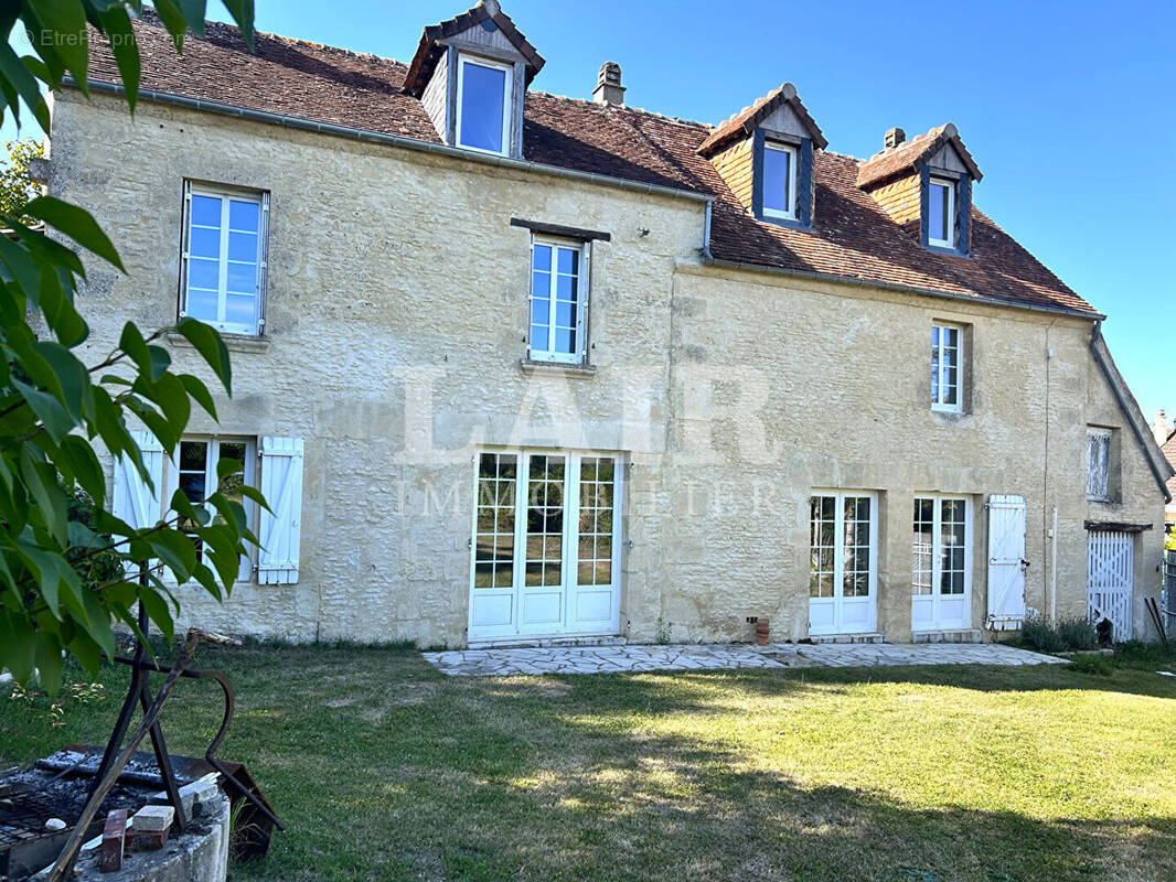 Maison à SILLY-EN-GOUFFERN