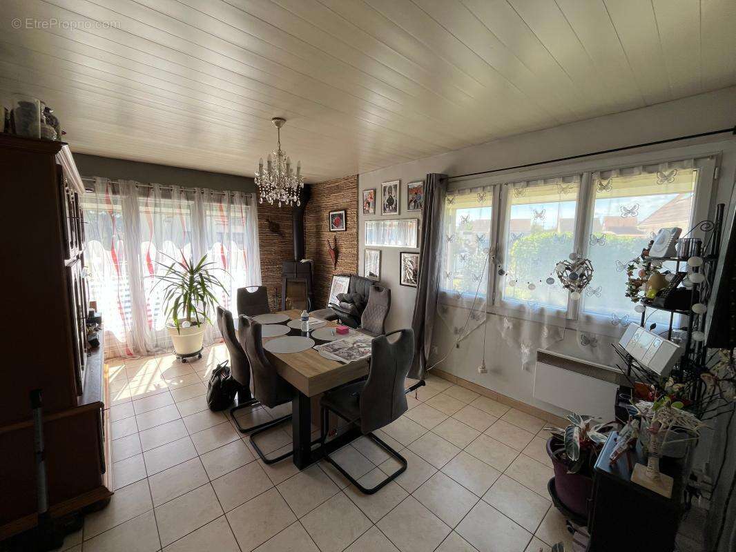 Maison à TERGNIER