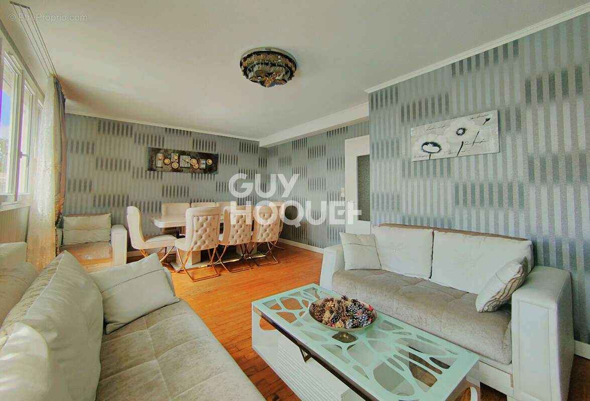 Appartement à NANTES