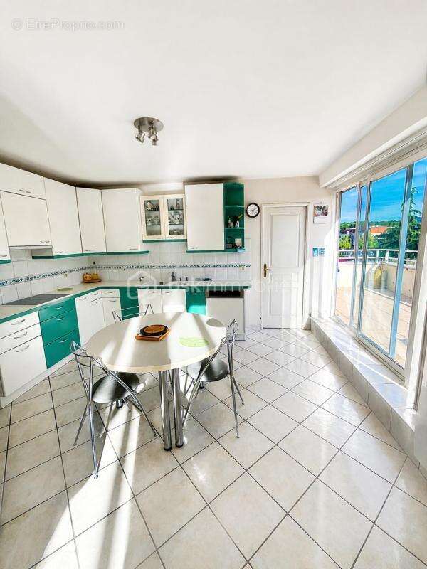 Appartement à OZOIR-LA-FERRIERE