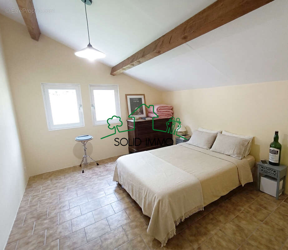 Maison à BURZET
