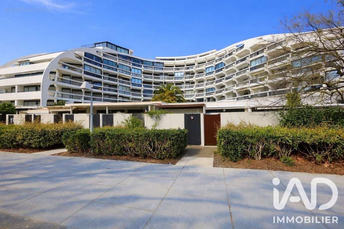 Photo 2 - Appartement à LA GRANDE-MOTTE