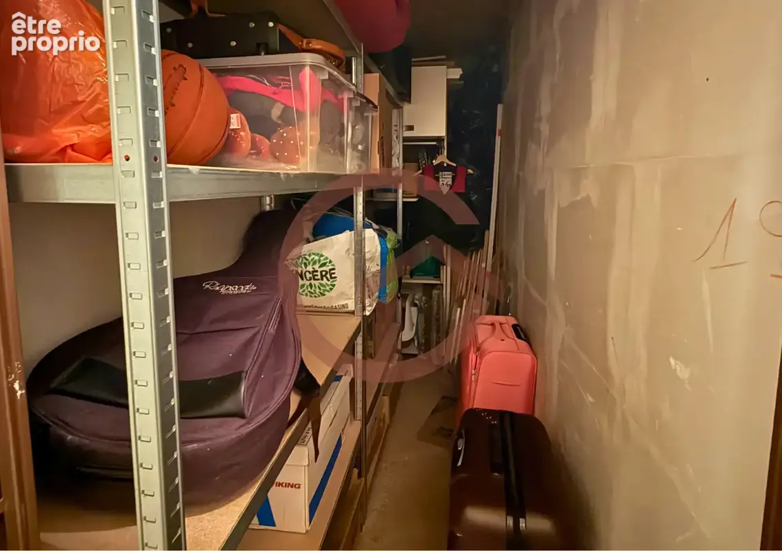 Viager occupé Fréjus   T3 traversant 65 m2 avec terrasse, cave et parking   Décote 45 % - photo 9