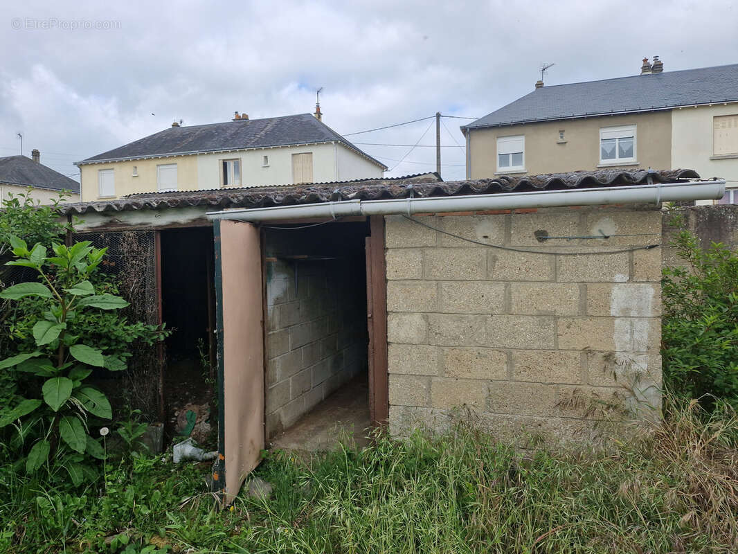 Maison à CHATELLERAULT