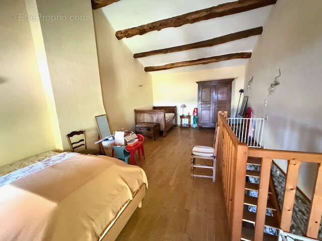 Maison à COMBRONDE