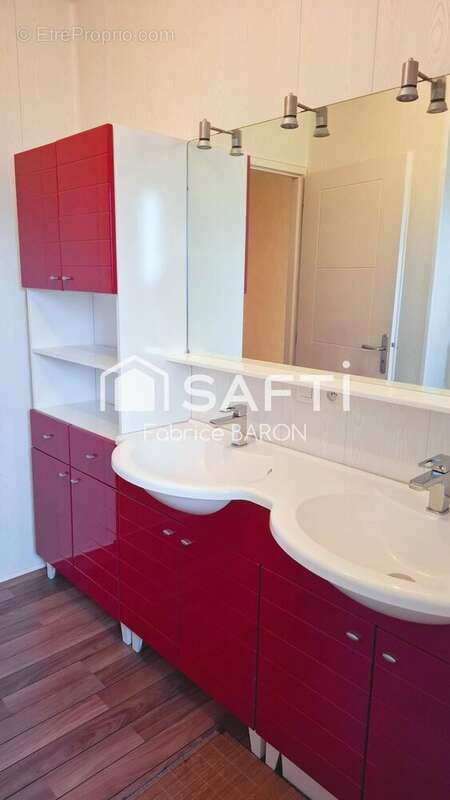 Photo 4 - Maison à SAINT-GEORGES-LES-BAILLARGEAUX