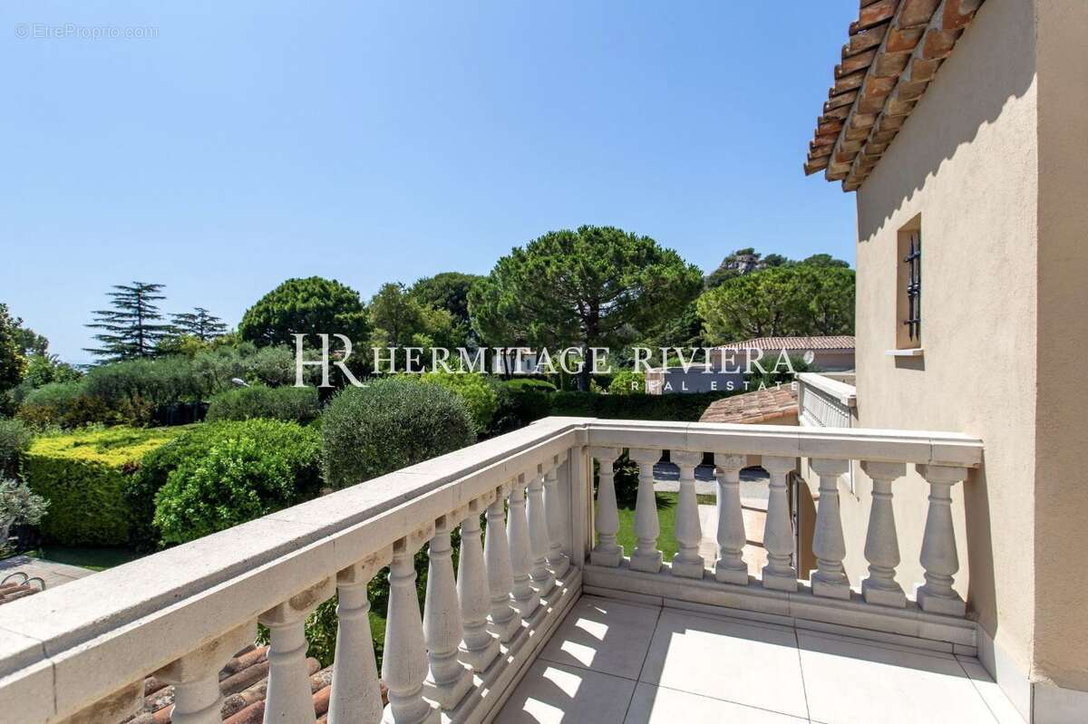 Maison 188 m² à Villefranche-Sur-Mer  - photo 17