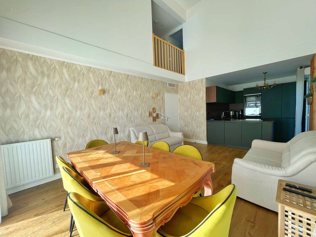 Appartement à VERNAISON