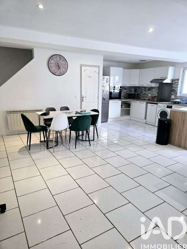 Photo 3 - Maison à SENS