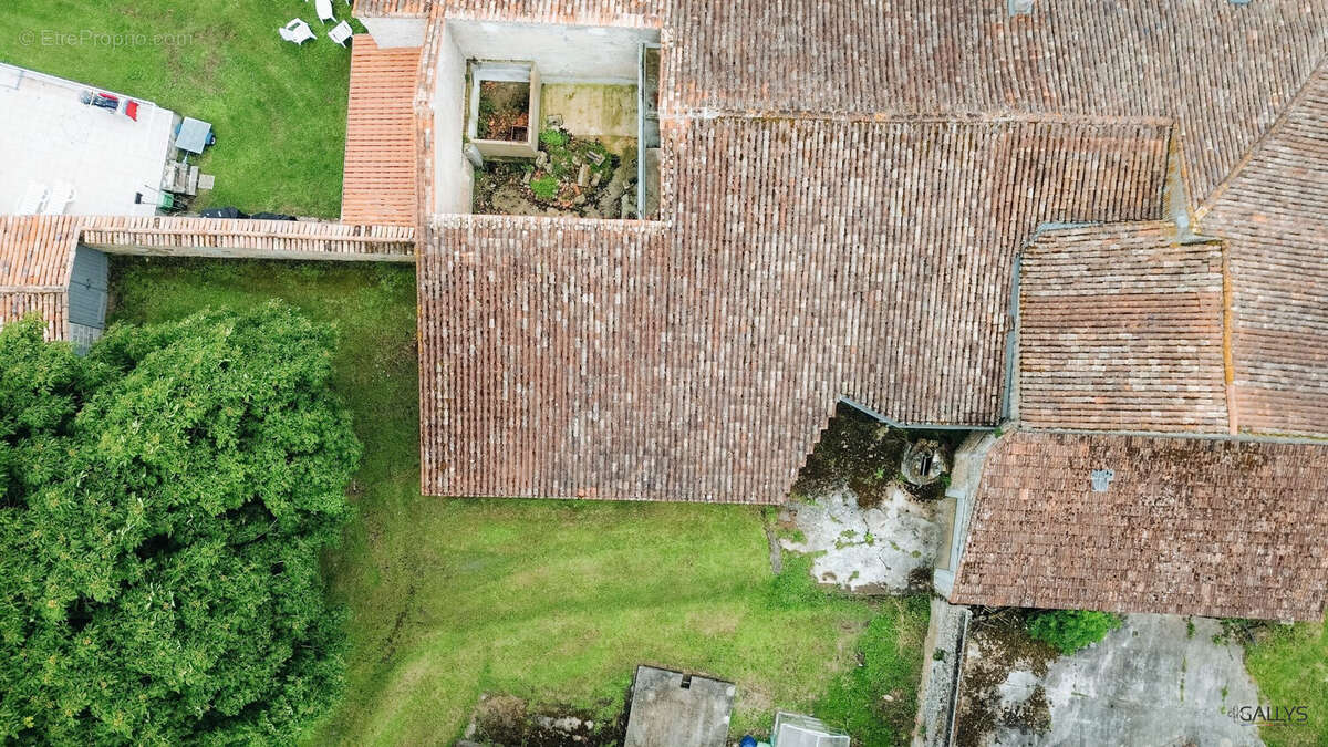 Maison à SABLONCEAUX